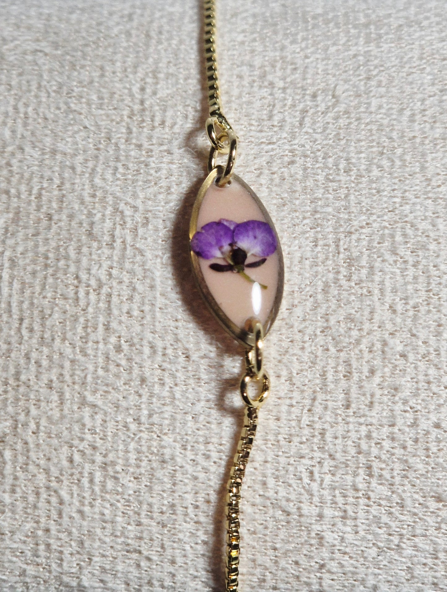 Alyssums Bracelet Oval 1
