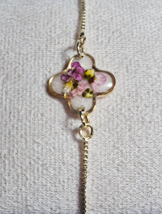 Alyssums Bracelet Clover 2